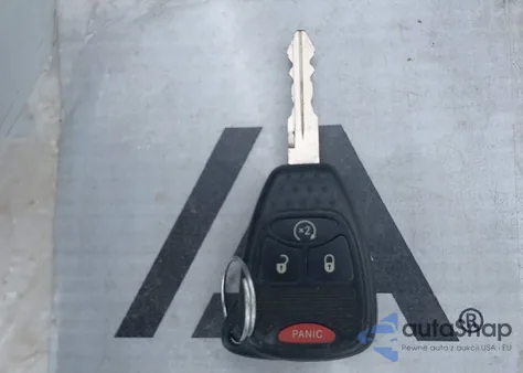 2016 Jeep Compass High Altitude Edition z USA, uszkodzony, nr VIN 1C4NJCEA8GD760945